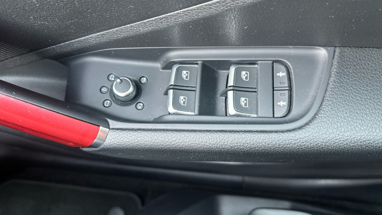 Audi Q2 30 TFSI Sport 5dr Petrol Estate